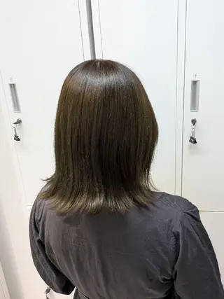 カラー 八木琉河/ハイトーン ブリーチ/艶髪カラーのヘアスタイル