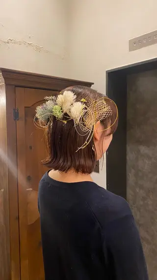 ショート ヘアアレンジ 透明感カラー 🦙なりたりみのヘアスタイル