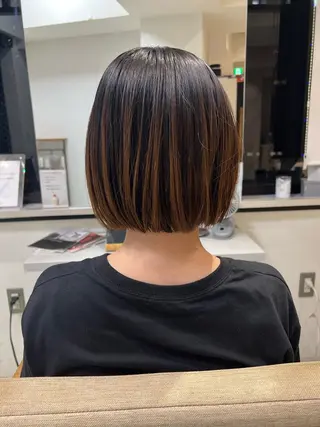 ショート ayaka🫧 梅田ダブルカラーのヘアスタイル