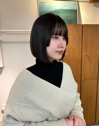 ミディアム aiko【艶カラー ・ミニモ年内で終了】のヘアスタイル