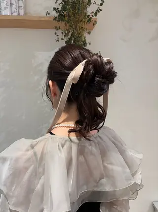セミロング ヘアアレンジ cut/nail ▫️イチカ🌻のネイルデザイン