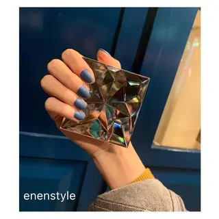 ショート ネイル 👑enen style👑のネイルデザイン