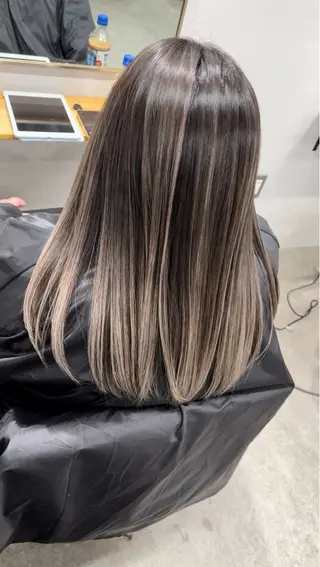 ロング カラー バレイヤージュ /ハイライト/もときのヘアスタイル