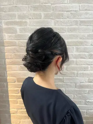 ロング ヘアアレンジ Topstylist YUKIのヘアスタイル