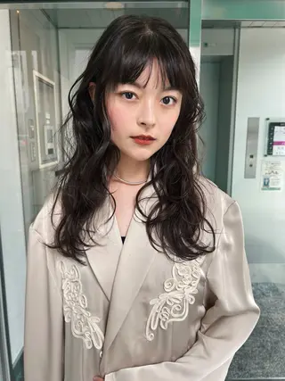 ロング カラー 【une】 nanamiのヘアスタイル