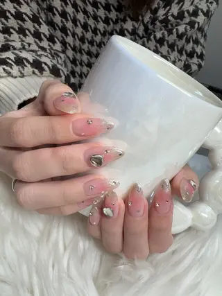 ネイル ＆ME アンドミーのネイルデザイン