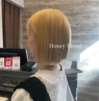 ショート カラー 🫟Blanco🫟 Color&Careのヘアスタイル