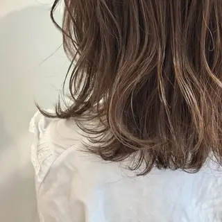 ミディアム カラー パーマ ヘアアレンジ 山本 千尋のヘアスタイル