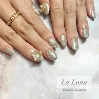 ネイル LaLuna🌙 Natsukiのネイルデザイン