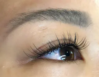 マツエク・マツパ WASHAW Juno所属・吉村 舞のマツエク・マツパデザイン