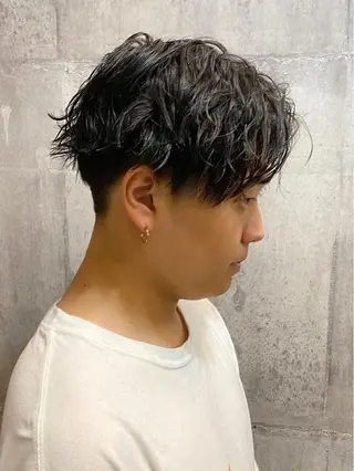 ショート メンズ 高橋 宏輔のヘアスタイル
