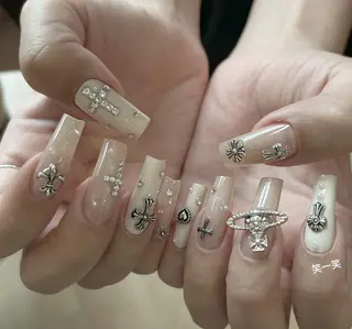 ネイル 🍑 momo_nailのネイルデザイン