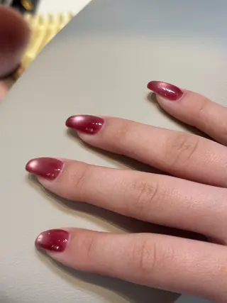 ネイル 楡井 陽菜のネイルデザイン