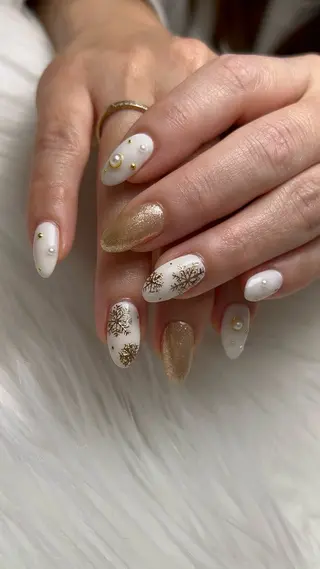 ネイル Blessed:N ブレストのネイルデザイン