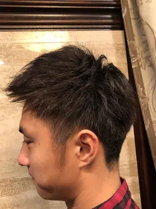 ミディアム ⚜️三代 洸⚜️のヘアスタイル