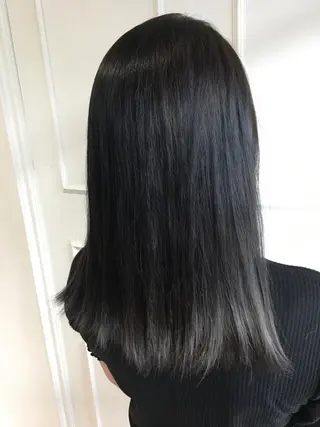 カラー 日野 めぐみのヘアスタイル