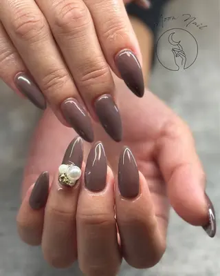 ネイル Moon  Nail /栄　大須のネイルデザイン