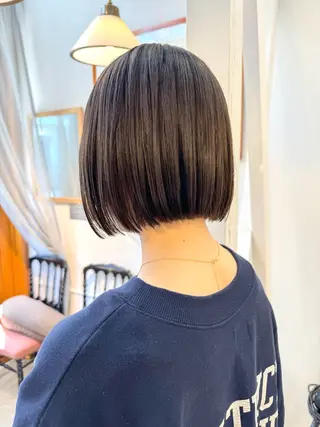 ショート カラー 透明感/縮毛/ボブ CHIHIROのヘアスタイル