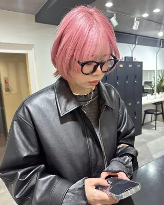 ショート カラー ダブルカラー🩰 CHIHIRO👒のヘアスタイル