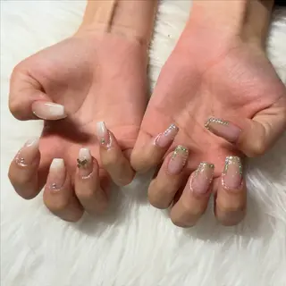 ミディアム mao .のネイルデザイン