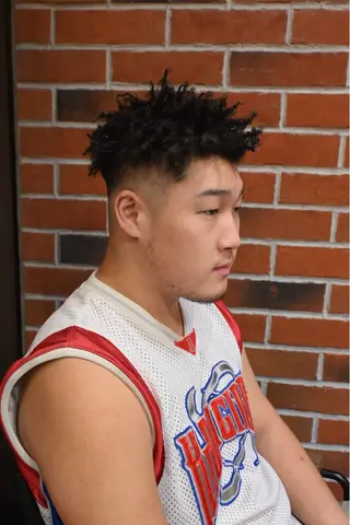 パーマ 木戸 亮晟のヘアスタイル