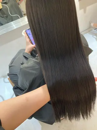 ロング ✨色持ちの良い艶 カラー✨蟹江真世のヘアスタイル