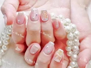 ネイル 🌻 Momoko_のネイルデザイン