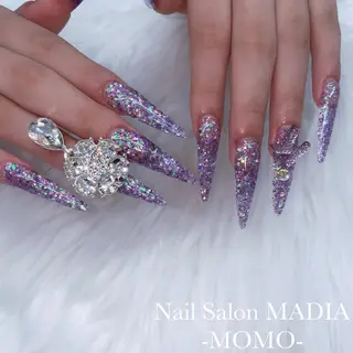 ネイル momo .のネイルデザイン