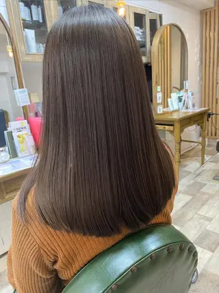 セミロング 髪質改善✨ 角谷　勇のヘアスタイル