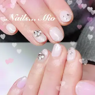 ネイル .Nails Mio 赤羽西ネイルサロンのネイルデザイン