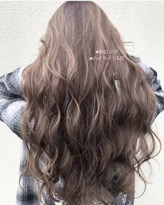 ロング カラー レイヤーカット BLend 渋谷のヘアスタイル