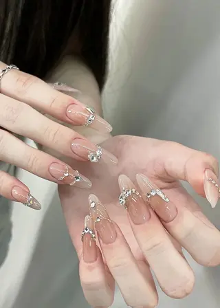 カラー AIN Nailのネイルデザイン