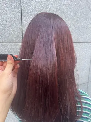 セミロング ひなこ / 艶カラーのヘアスタイル