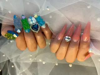 ネイル ✴︎ Delightのネイルデザイン