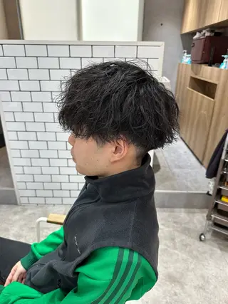 パーマ メンズ 💎メンズカット ／フェザー／細野💎のヘアスタイル