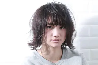 ショート ミディアム 丸茂 聖名のヘアスタイル
