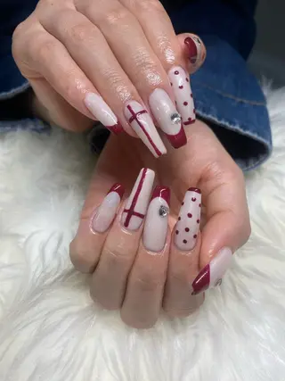 ネイル nes.nail★ AYANOのネイルデザイン