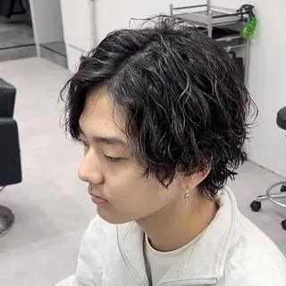 パーマ メンズ 曲がる縮毛矯正 LIBER 　岩名のヘアスタイル