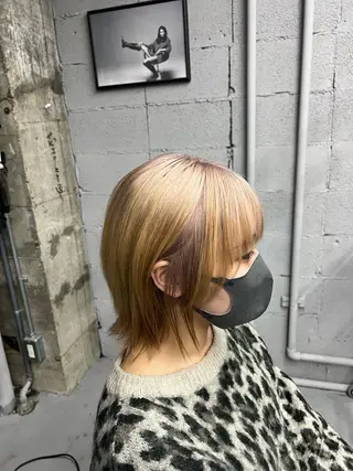 ショート ハッシュ・ウルフ🐺 小顔レイヤー松山直史のヘアスタイル