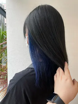 セミロング カラー 松永 夏のヘアスタイル