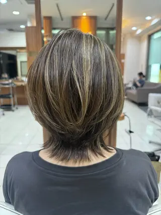 ショート 髪質改善×白髪ぼかし 美容師✂️武澤龍賀のヘアスタイル