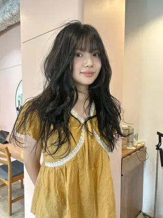 カラー かんだい colorのヘアスタイル