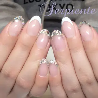 ネイル Nail salon Serpienteのネイルデザイン
