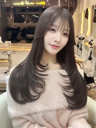 ロング カラー 大宮‎🩵縮毛矯正 レイヤー　佐藤和のヘアスタイル
