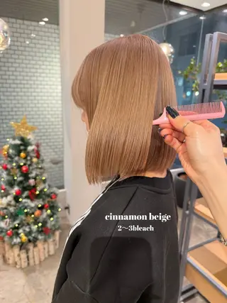 ショート カラー Kana 🍋 ハイトーン【高円寺】のヘアスタイル
