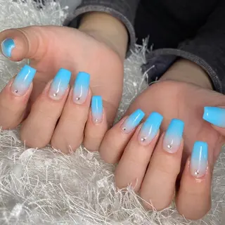 マツエク・マツパ Nail&eye Belire 新宿のネイルデザイン