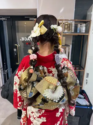 ヘアアレンジ 縮毛矯正/アレンジ FACE。ゆのんのヘアスタイル
