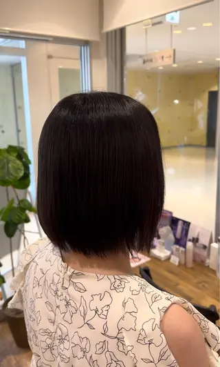 ミディアム 透明感/オリーブ /わがつまこうすけのヘアスタイル