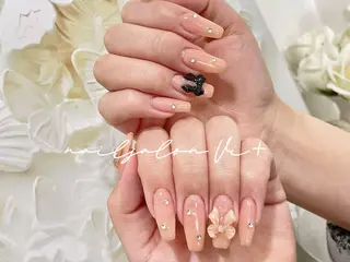 ネイル ✨Nailsalon Vi+✨のネイルデザイン
