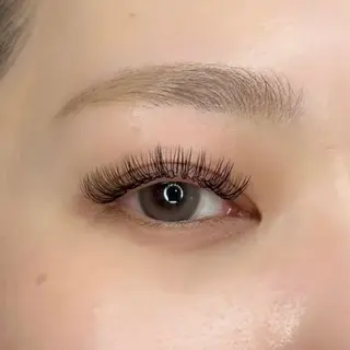マツエク・マツパ Ali'i YURIの眉毛・アイブロウイメージ